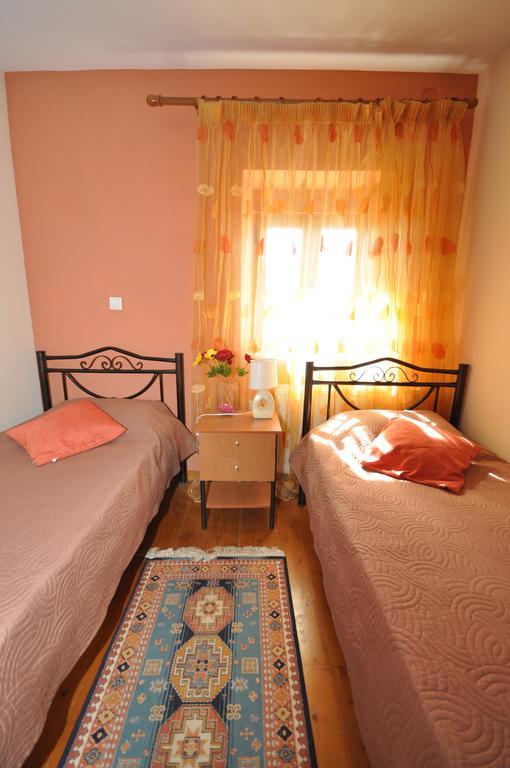 Villa Makrades Paleokasztríca Kültér fotó