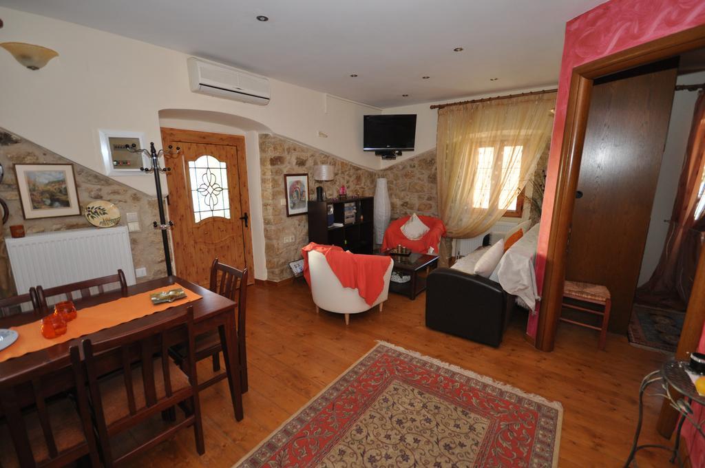 Villa Makrades Paleokasztríca Kültér fotó